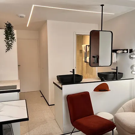 Paul - Confortable - Design Et Raffine Saint-Etienne (Loire)